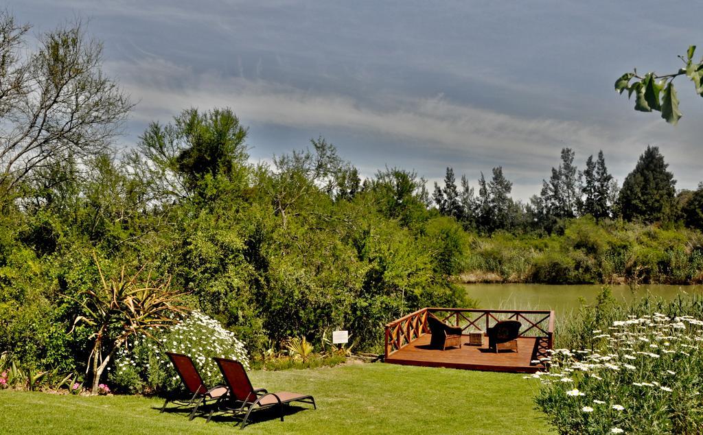 Umlambo River Lodge Kirkwood Exteriör bild