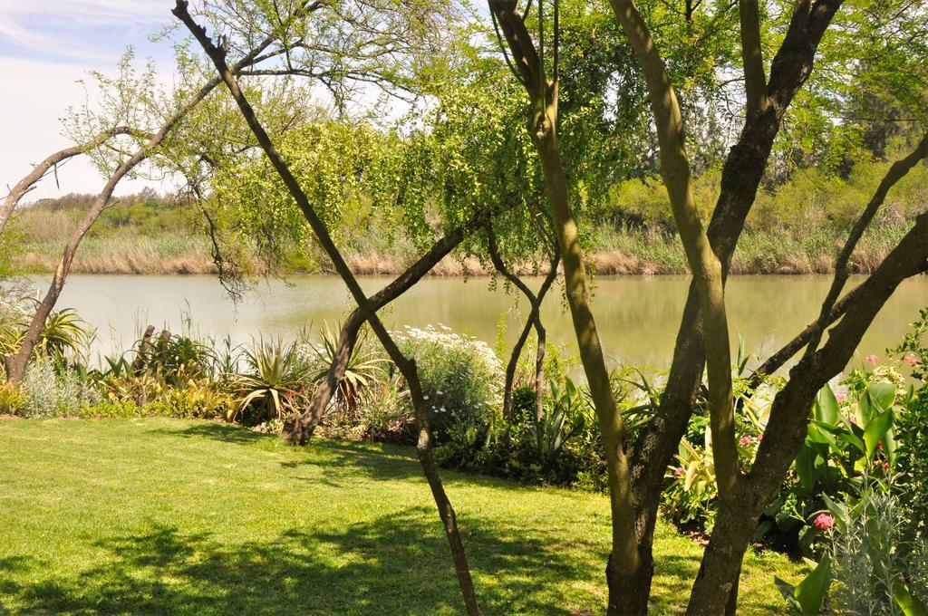 Umlambo River Lodge Kirkwood Exteriör bild