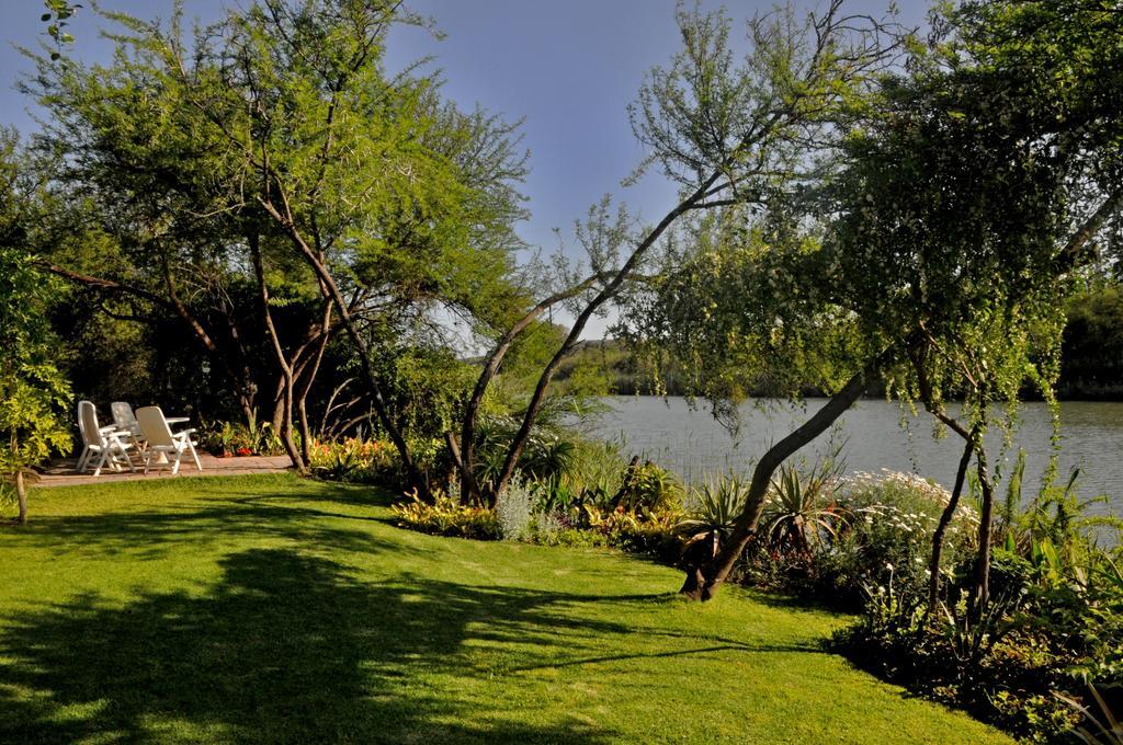 Umlambo River Lodge Kirkwood Exteriör bild