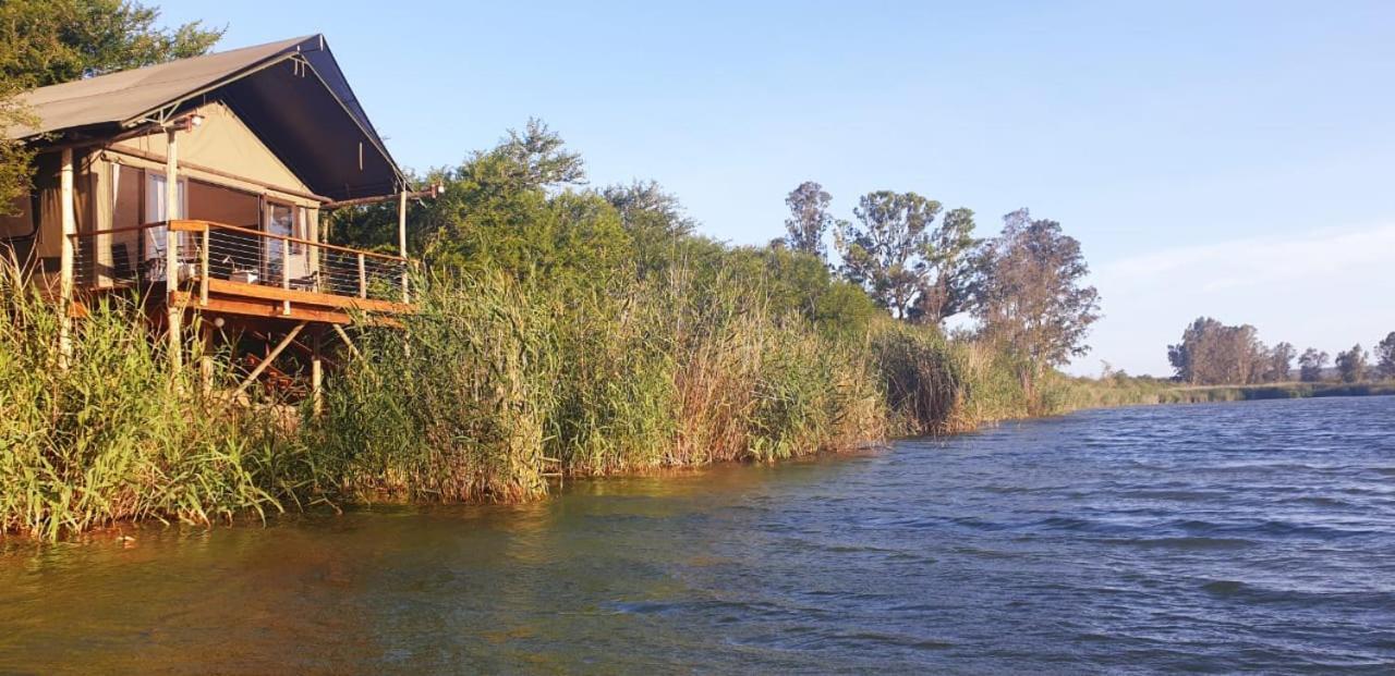 Umlambo River Lodge Kirkwood Exteriör bild