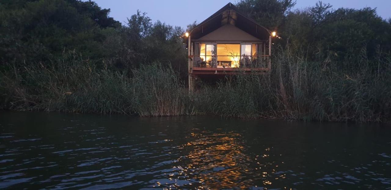 Umlambo River Lodge Kirkwood Exteriör bild